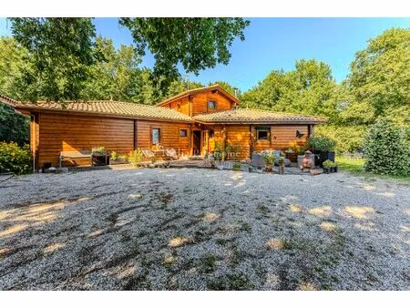 maison bois 150m2 sur parcelle de 5 600m2