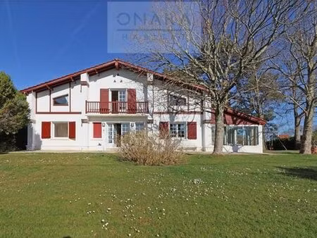 maison de luxe de 6 pièces en vente à urrugne  france