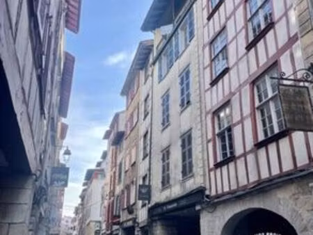 prestigieux immeuble de rapport en vente à bayonne  france