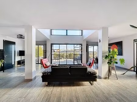 maison de prestige de 133 m2 en vente saint-martin-de-londres  france