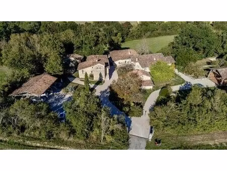 hôtel de luxe de 21 pièces en vente saint-clar  occitanie