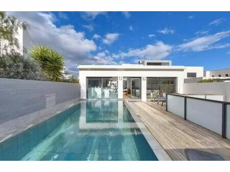 maison de luxe de 5 pièces en vente à villeneuve-de-la-raho  occitanie