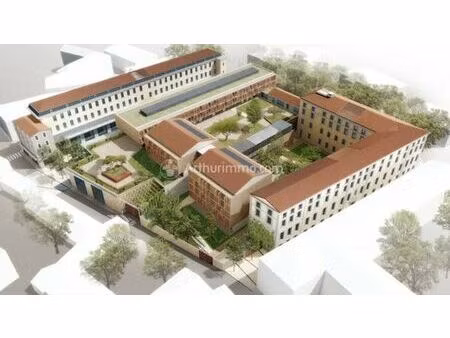 prestigieux immeuble de rapport en vente à castres  occitanie