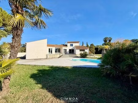 maison de luxe en vente à balaruc-le-vieux  france