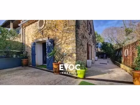 maison de luxe de 141 m2 en vente saint-vincent-de-barbeyrargues  france