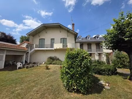 prestigieux immeuble de rapport en vente à tarbes  france