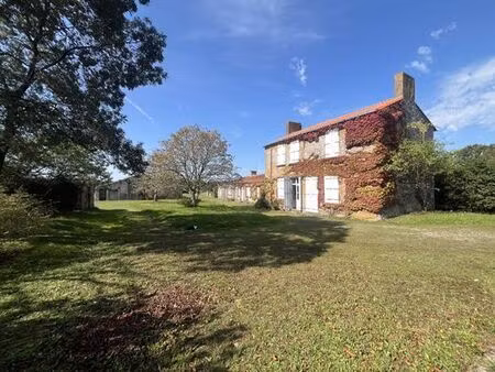 maison de luxe de 6 chambres en vente à machecoul  pays de la loire
