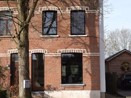 huis te koop in stabroek met 3 slaapkamers