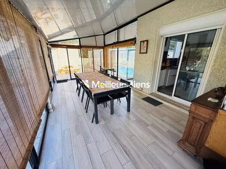 maison 7 pièces avec piscine et garage