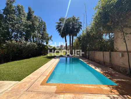 location villa  argane golf  4 chambres  350 m²