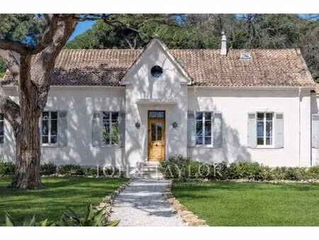maison de luxe de 6 chambres en location à sainte-maxime  france