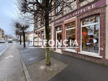 local commercial à louer