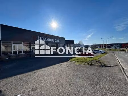 local commercial à louer