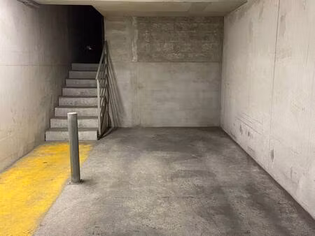 parking à louer