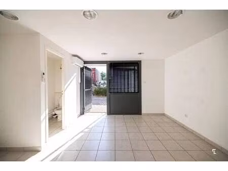 local commercial à louer