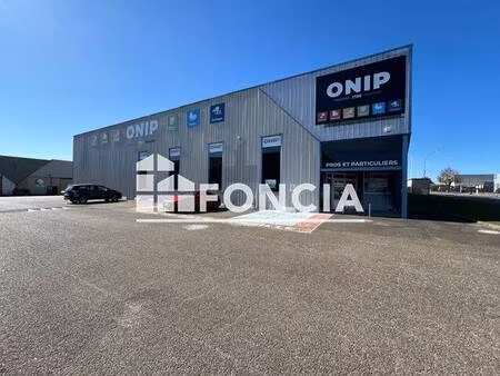 local commercial à louer