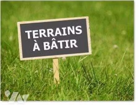 terrain constructible à vendre