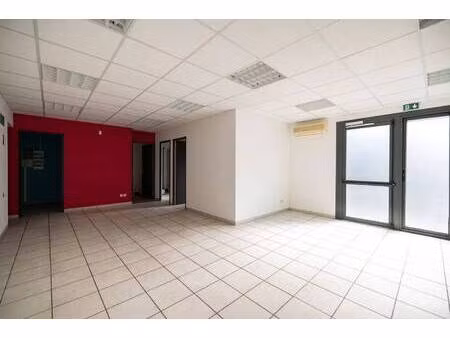 local commercial à louer