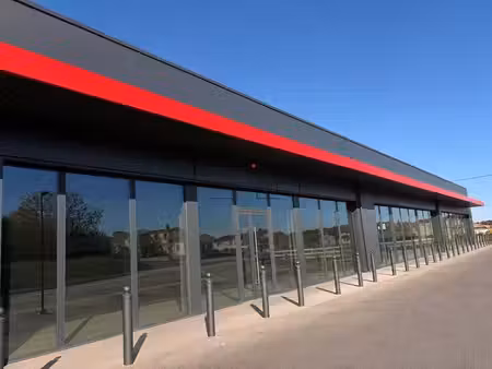 local commercial à louer