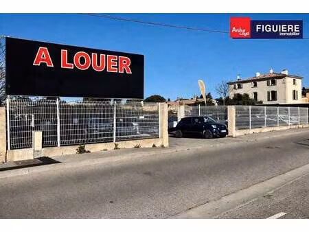 terrain constructible à louer