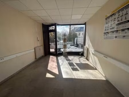 local commercial à louer