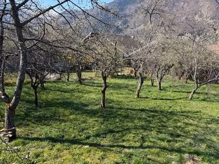 terrain constructible à vendre