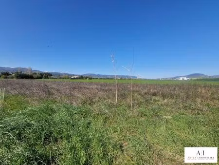 terrain constructible viabilisé à vendre