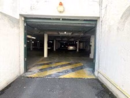 parking à louer