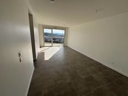 sh square loire haute-loire