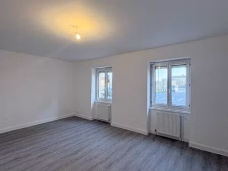 sh square loire haute-loire