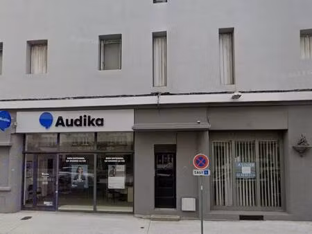 local commercial à louer