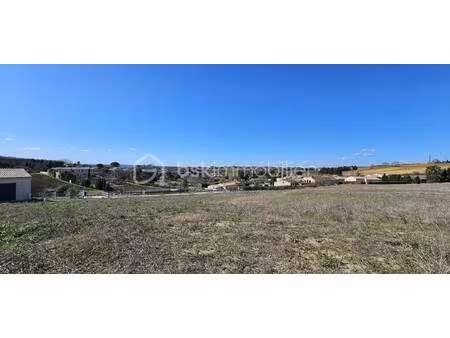 terrain constructible viabilisé à vendre