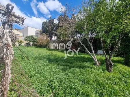 terrain constructible viabilisé à vendre