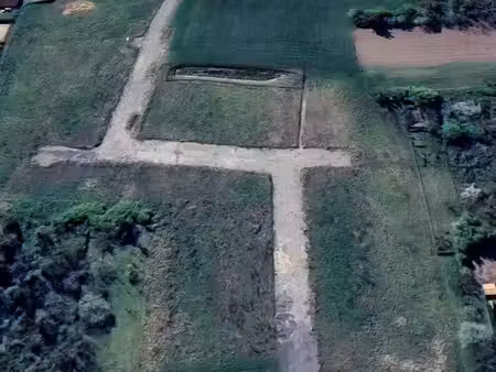 terrain constructible neuf à vendre
