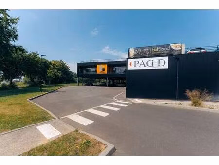 local commercial à vendre