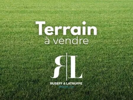 terrain constructible viabilisé à vendre