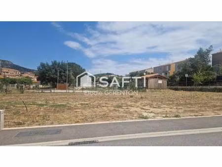 terrain constructible à vendre