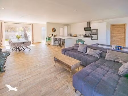 maison de plain-pied à vendre