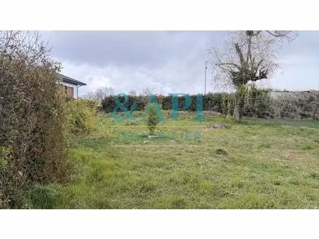 terrain constructible viabilisé à vendre