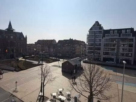 appartement met 2 slaapkamers op toplocatie aan het alfre...