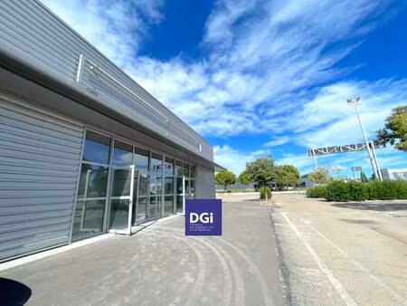 local commercial à louer