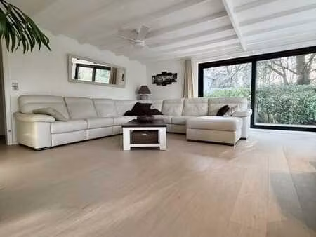 belle villa de plain pied au grand calme en pleine nature