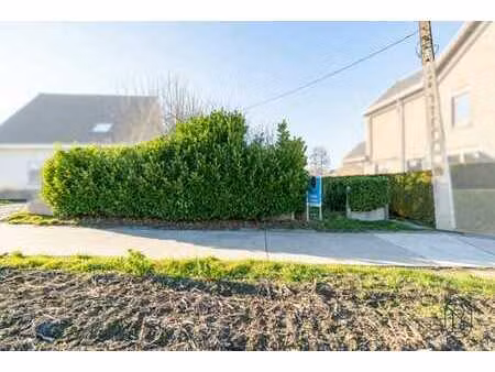 terrain à bâtir pour maison jumelée près du kluisbos