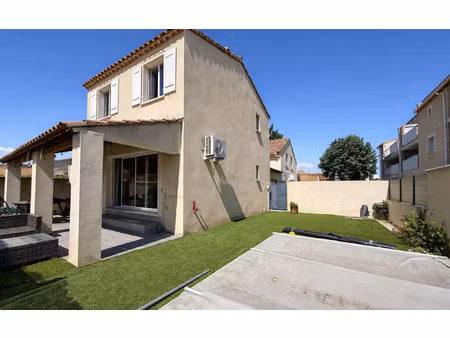 location maison  m² t-4 à vedène  1 280 €