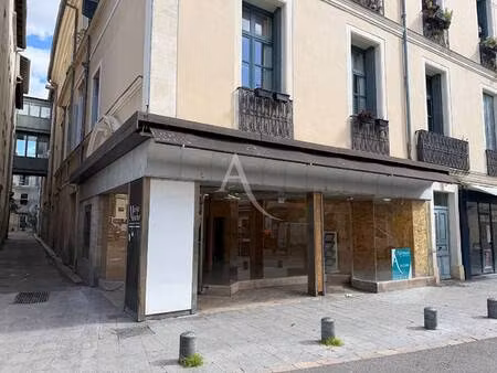 local commercial à louer