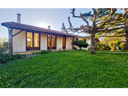 maison flourens m² t-6 à vendre  439 000 €