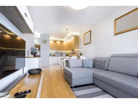 vente appartement 2 pièces 41.47 m² à courbevoie (92400)  384 000 €