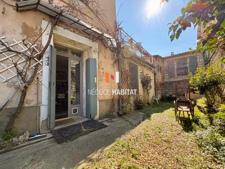 maison t6 avec terrasse  jardin et grange à vendre - lansarg