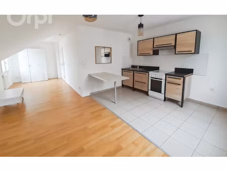 location appartement  29 m² t-1 à nanteuil-le-haudouin  580 €