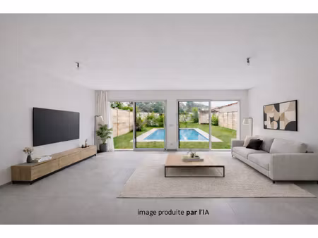 maison 5 pièce(s) 125 m2 à bruges sainte germaine.